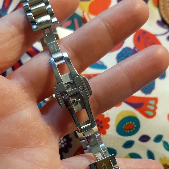 ❤Bulova Watch-Beautiful!Ladies Diamond & Mother of Pearl - Picture 9 of 13